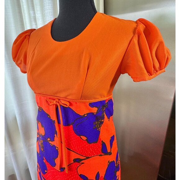 Vintage 70s maxi dress, orange bodice, empire waist, puff short sleeves - Picture 2 of 9